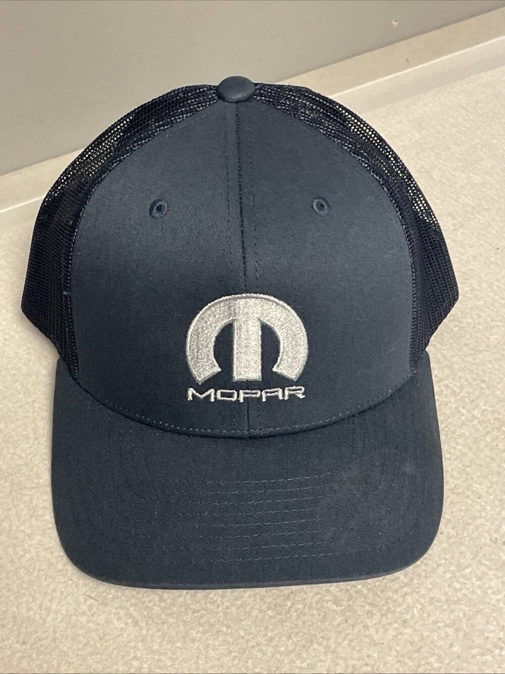 Mopar Trucker Hat Yupoong Classics Adjustable Snapback Mesh Cap Navy Silver Logo